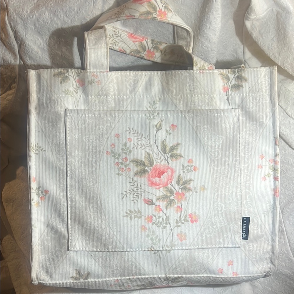 Elegant Floral Tote Bag
